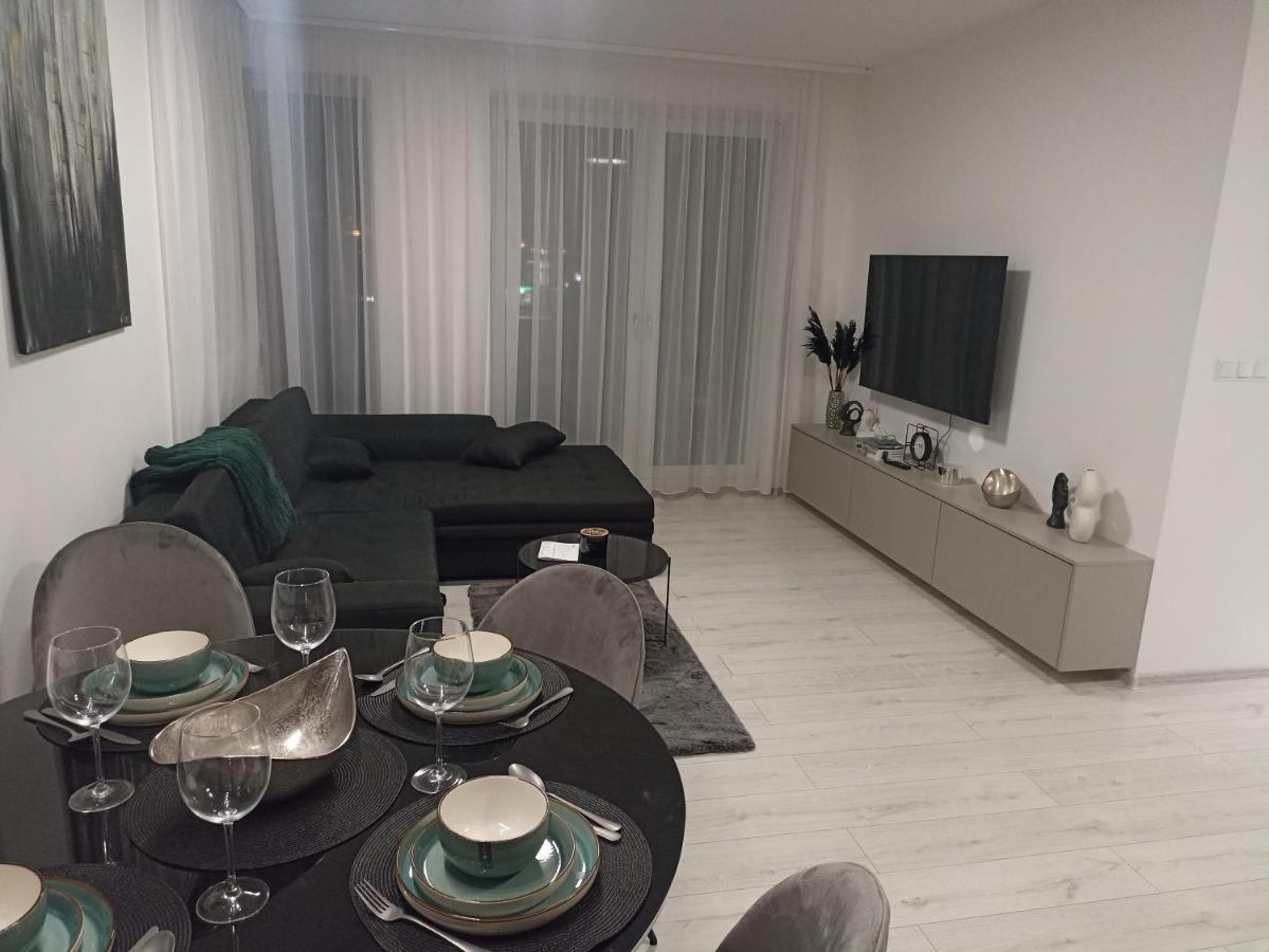 Mbv28 Apartments 포프라트 외부 사진